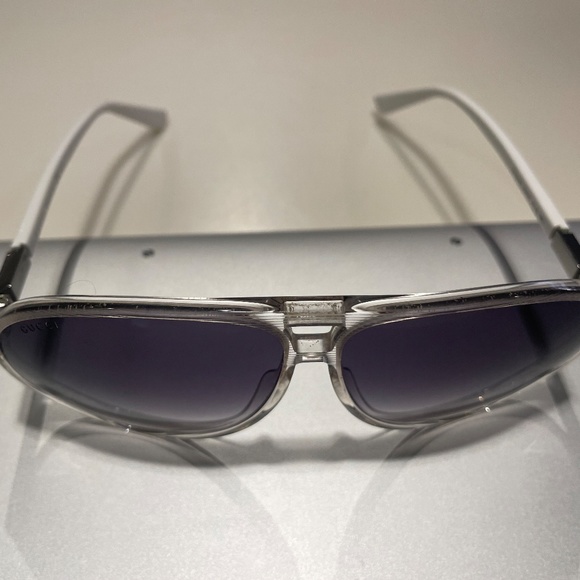 Gucci Unisex Aviator Gradient Sunglasses - Picture 7 of 9
